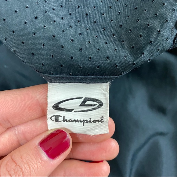 Champion Black Windbreaker Women’s Size small - Picture 12 of 14